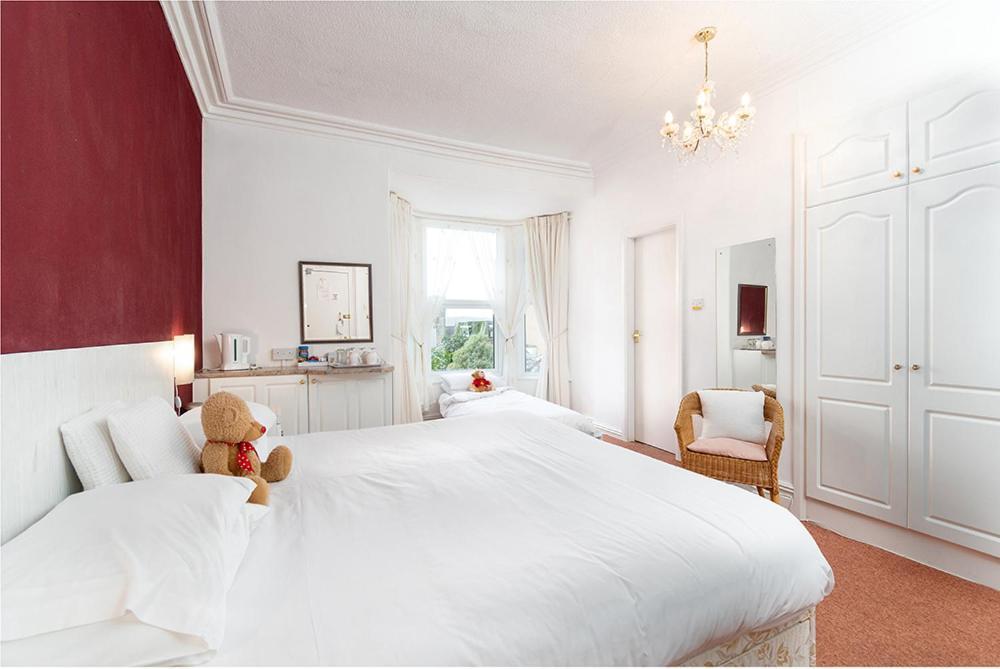 Bed and Breakfast Anglesey House à Llandudno Extérieur photo